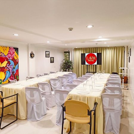 Lavie Hotel Vigan Exterior photo