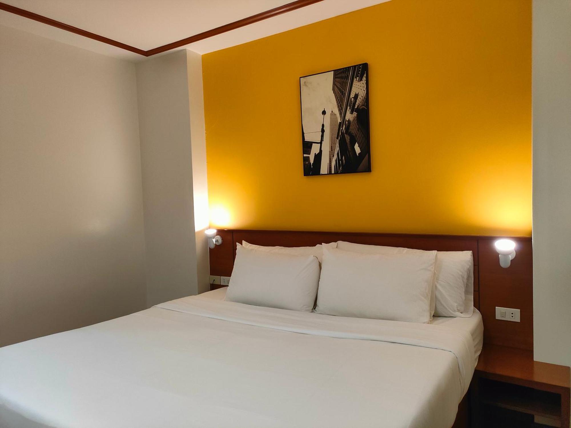 Lavie Hotel Vigan Exterior photo