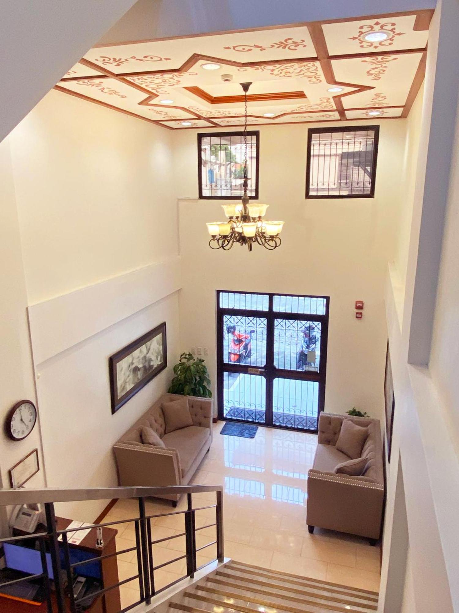 Lavie Hotel Vigan Exterior photo