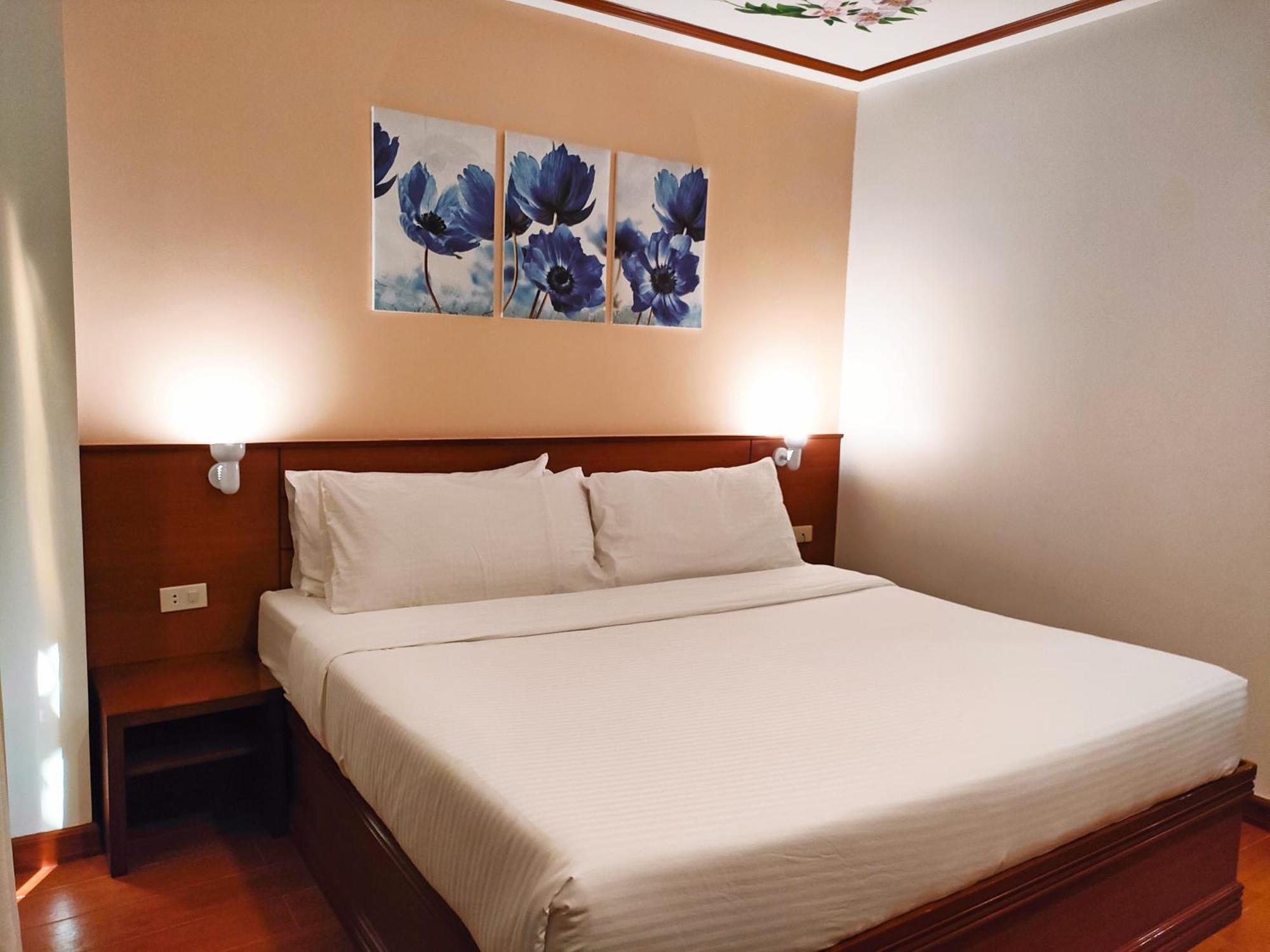 Lavie Hotel Vigan Exterior photo